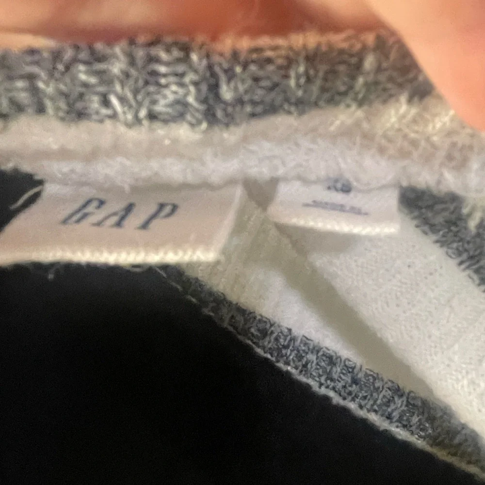 GAP ribbed black and white long striped Cardigan- size XS (fits like a small) - Picture 3 of 8